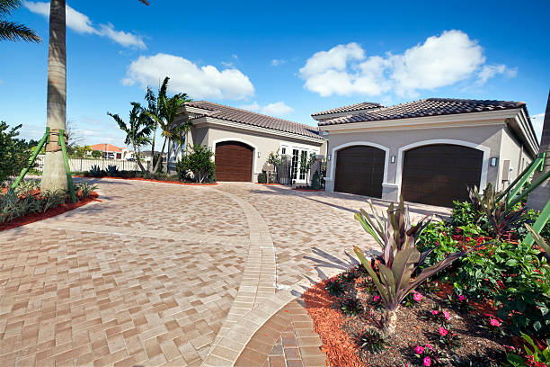 Best Patterned Driveway Pavers in Dania Beach, FL